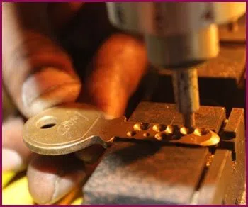 Lawrence Township NJ Locksmith Store Lawrence Township, NJ 609-286-7118 - 17-key-making